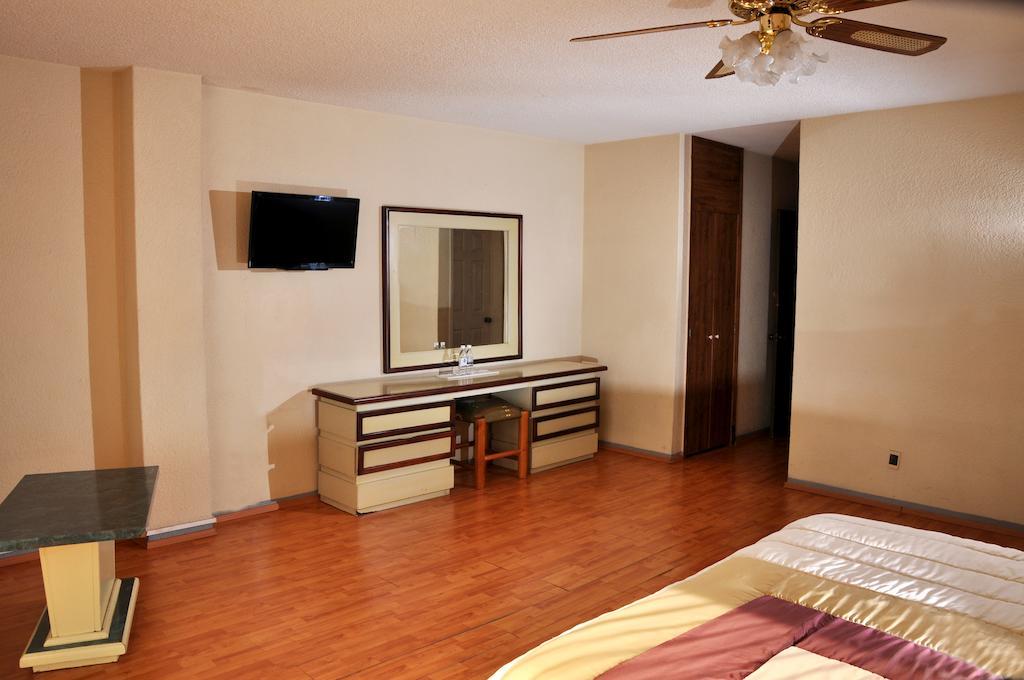 Hotel El Monte Salamanca Room photo